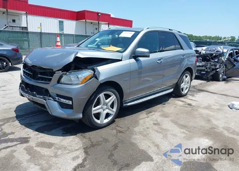2012 Mercedes-Benz Ml 550 4Matic z USA, uszkodzony, nr VIN 4JGDA7DB3CA013323